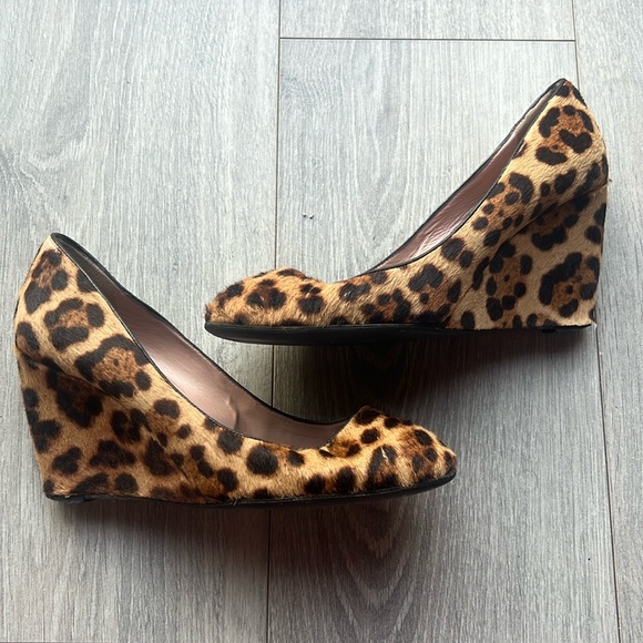 Gucci cheetah-print wedges - size 39 or US 9 - Picture 1 of 7